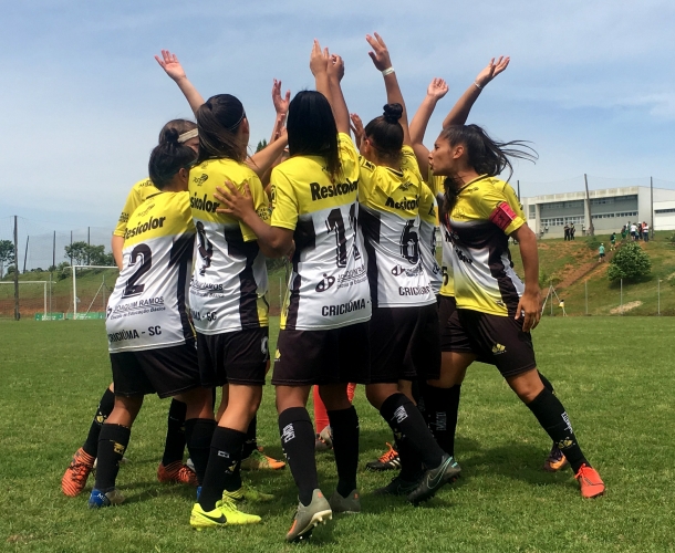 Tigre na disputa do segundo dia da Liga