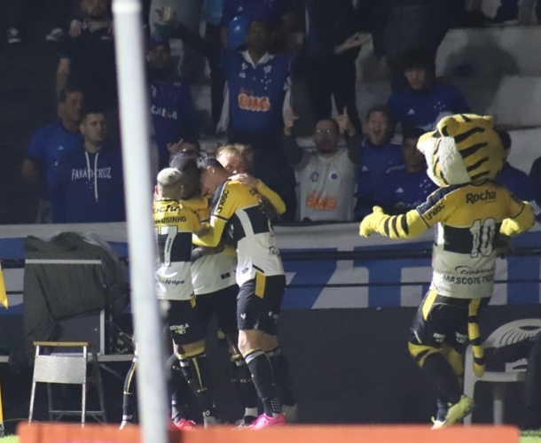 Tigre vence o Cruzeiro no Majestoso