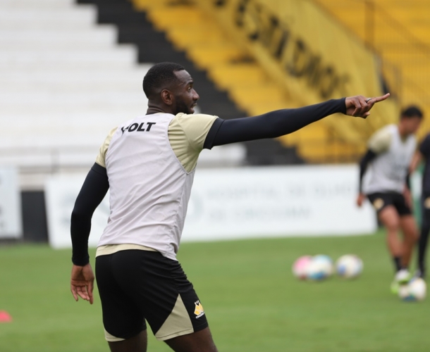 Treino técnico e tático no Majestoso