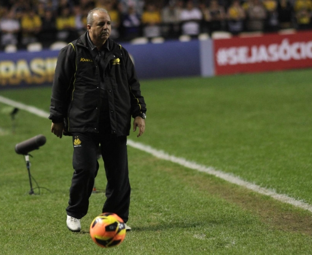 Vadão mantém confiança no Tigre