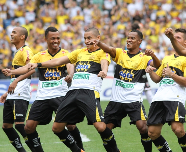 Vibrante, Tigre vence o São Paulo 