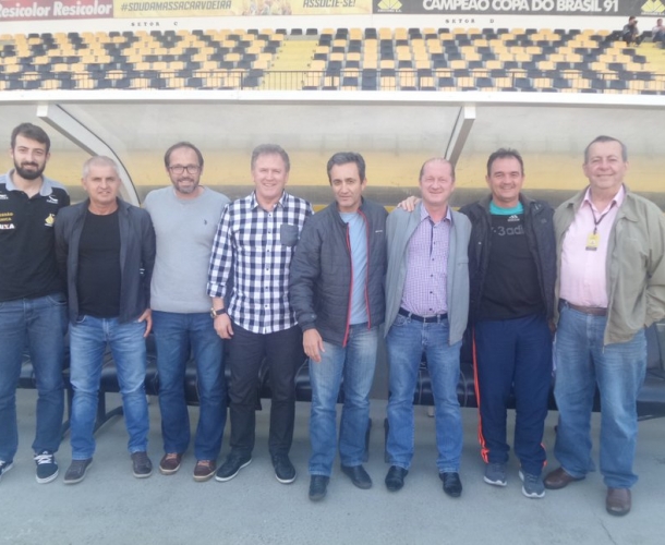 Visita de campeões da Copa do Brasil no Majestoso