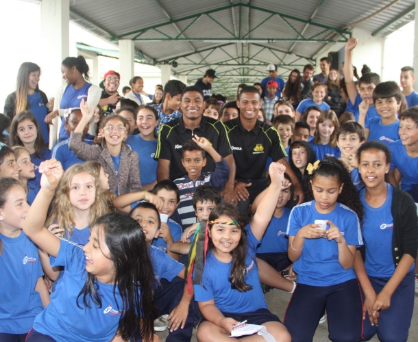 Visita tricolor na escola Joaquim Ramos