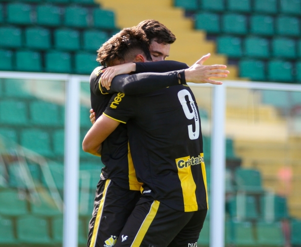Vitória na ida da decisão da Copa SC Sub-21 