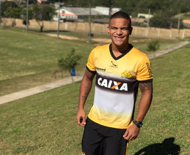 Volante reforça o Tigre e está pronto para estrear