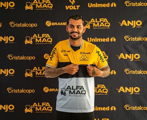 Willean Lepo é apresentado oficialmente