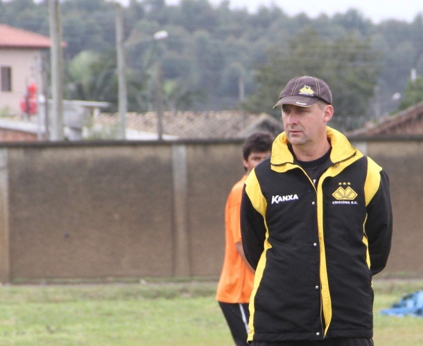 Wilsão se despede do júnior com grande goleada