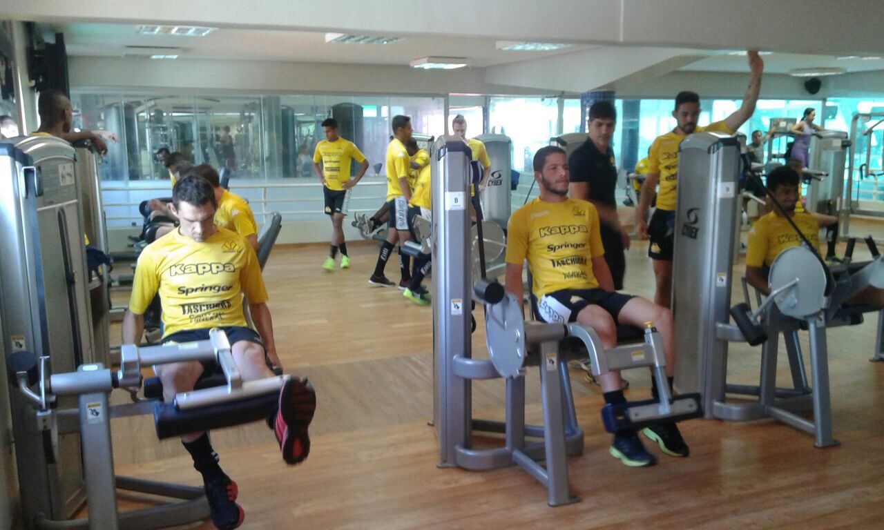 Tigre realiza treino em São Luís (MA)