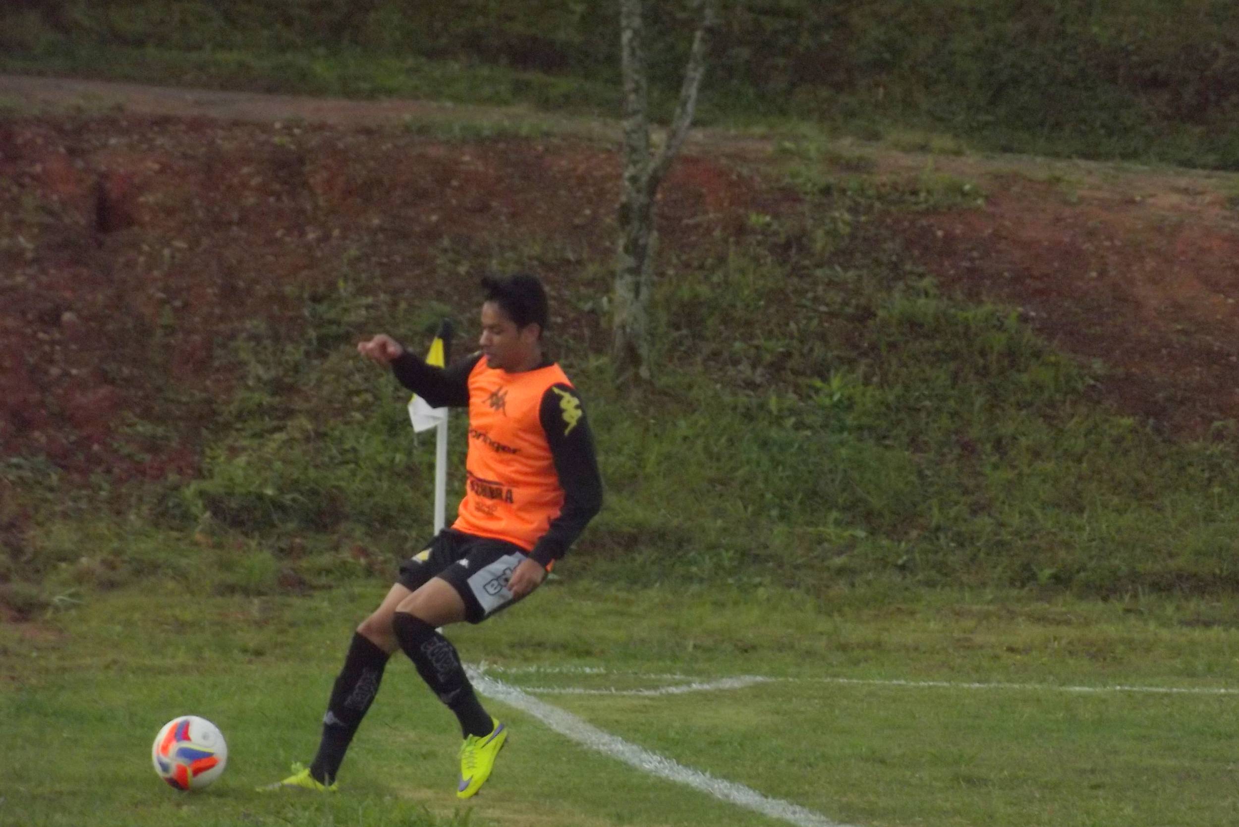 Criciúma realiza treino tático no CT