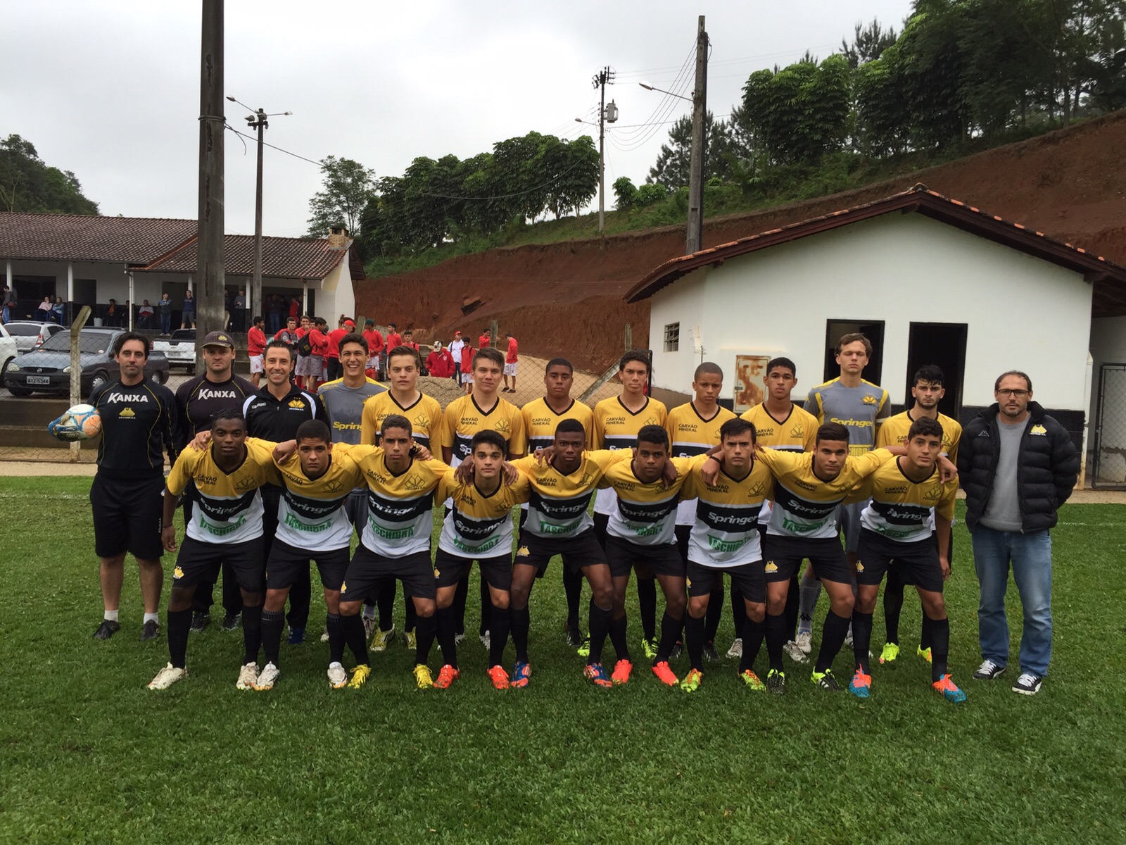 Sub-16 do Tigre goleia em estreia
