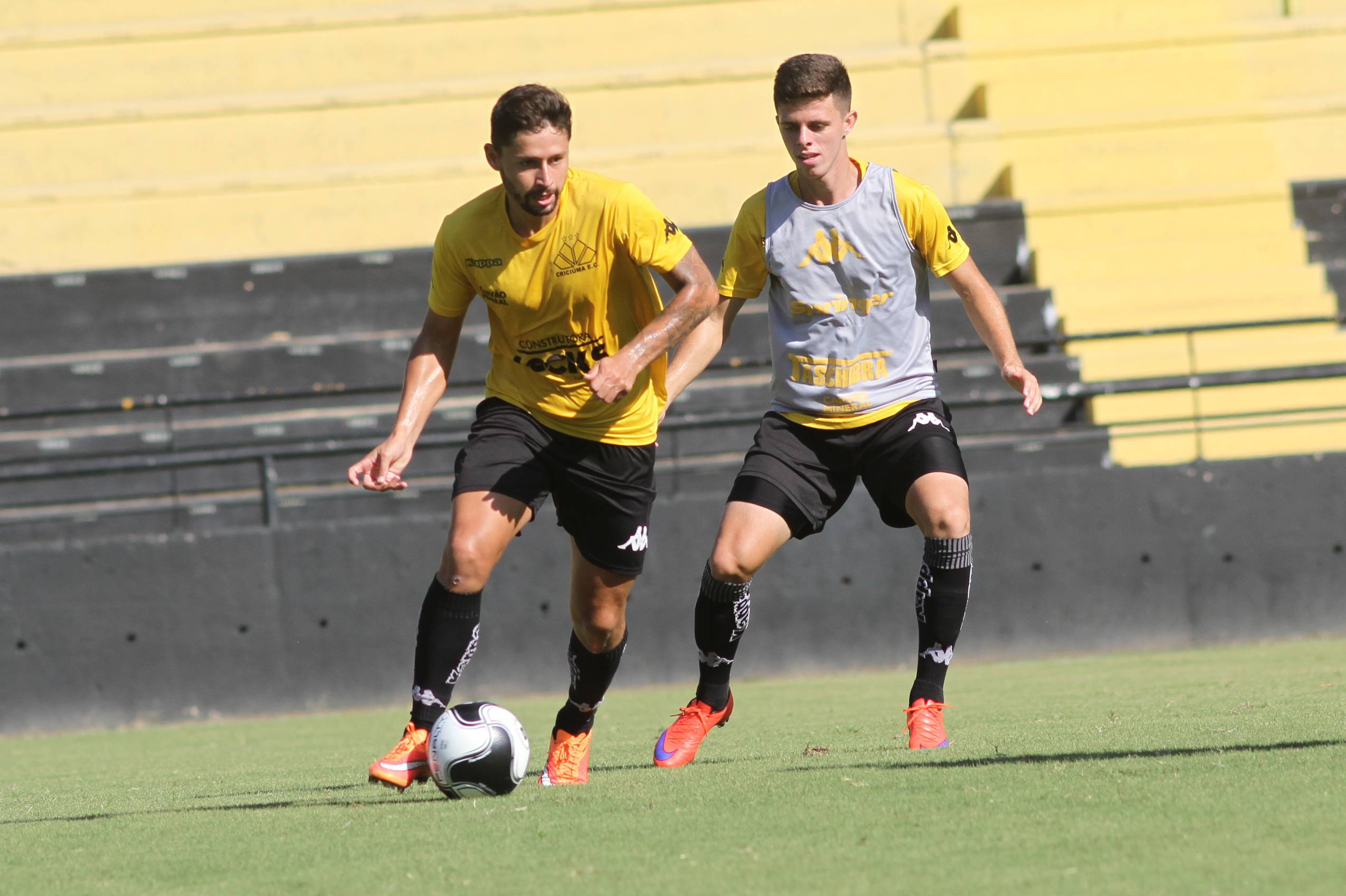 Criciúma encara o Guarani