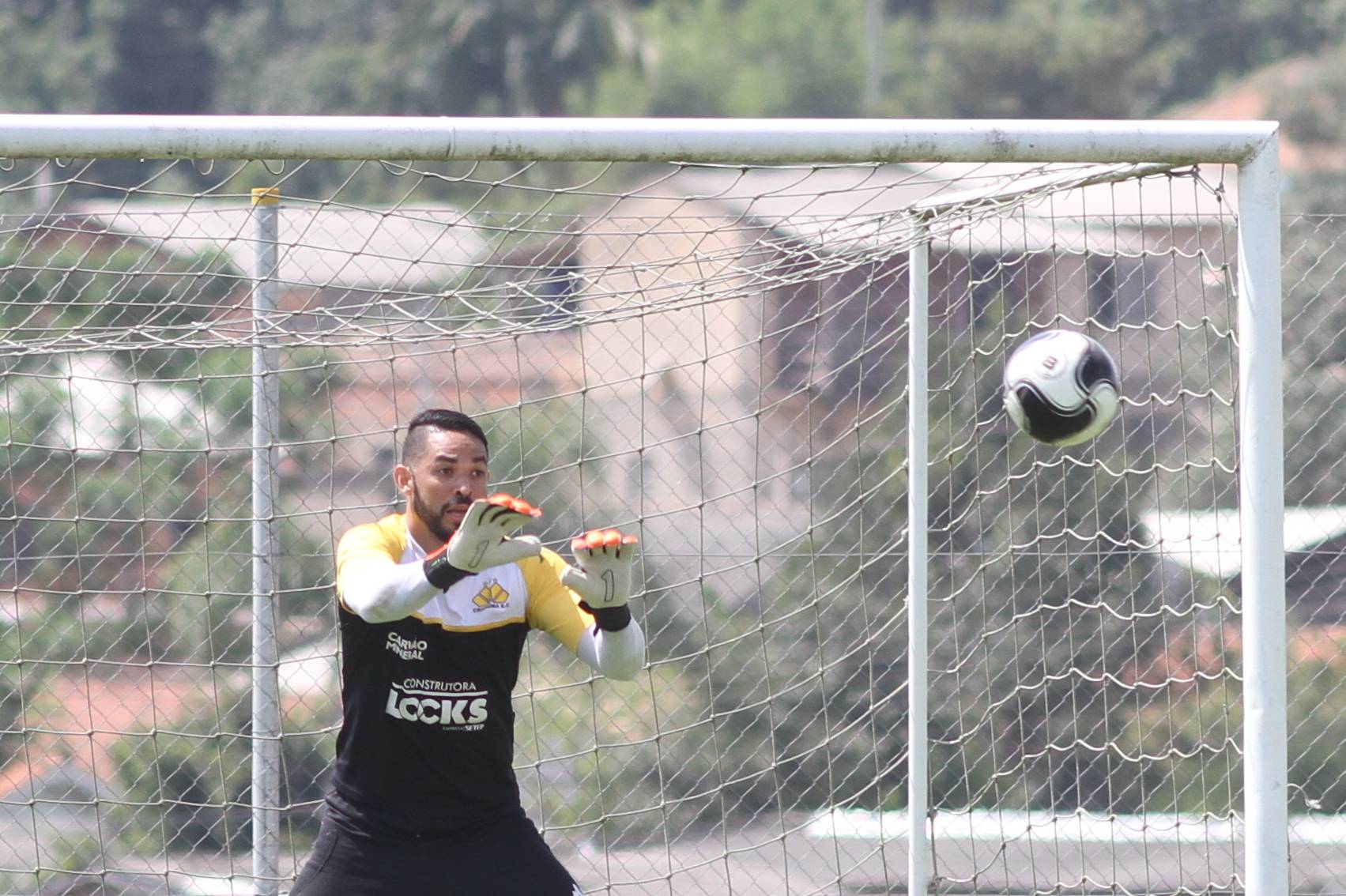 Criciúma realiza trabalho técnico e tático