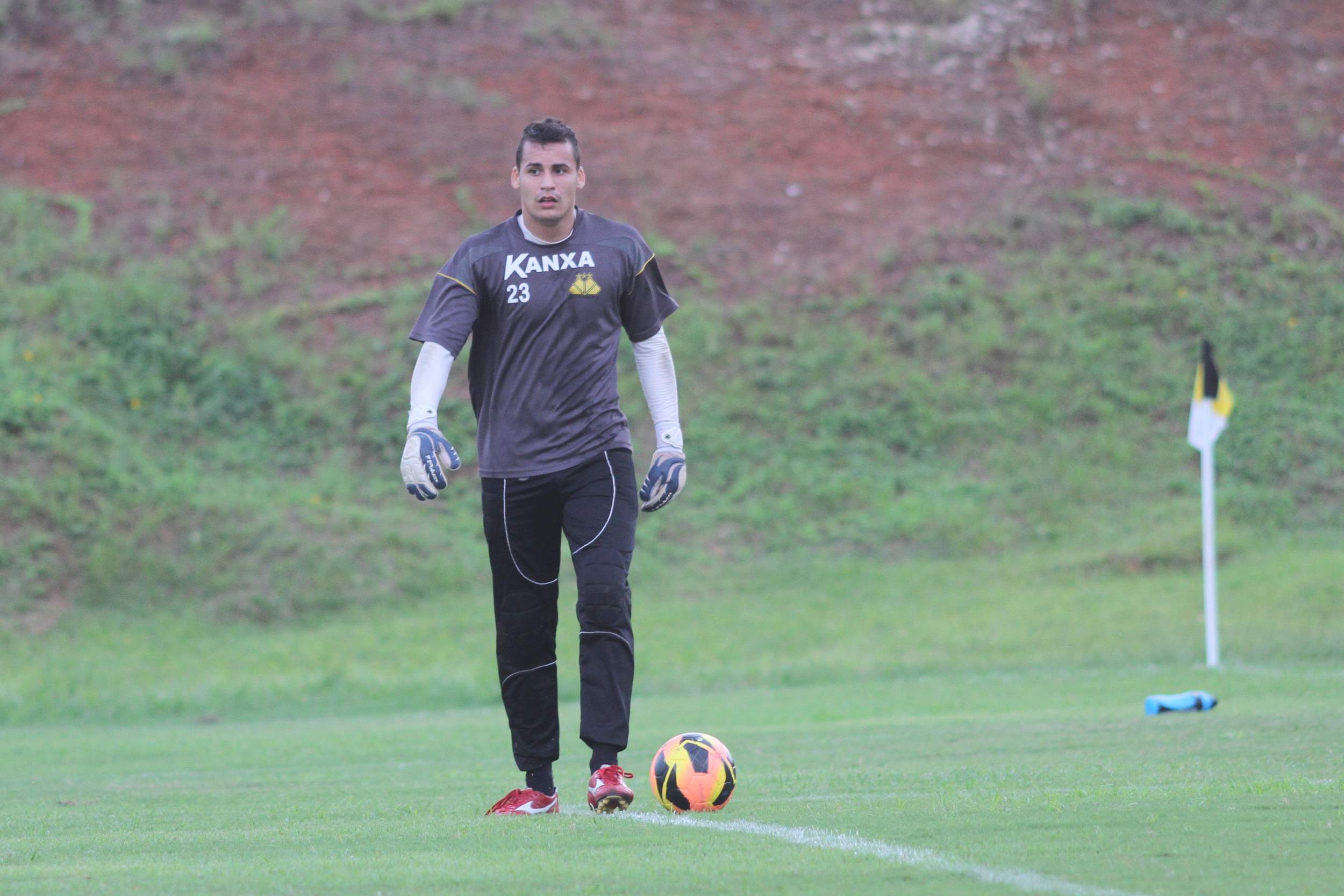 Criciúma treina parte tática no CT