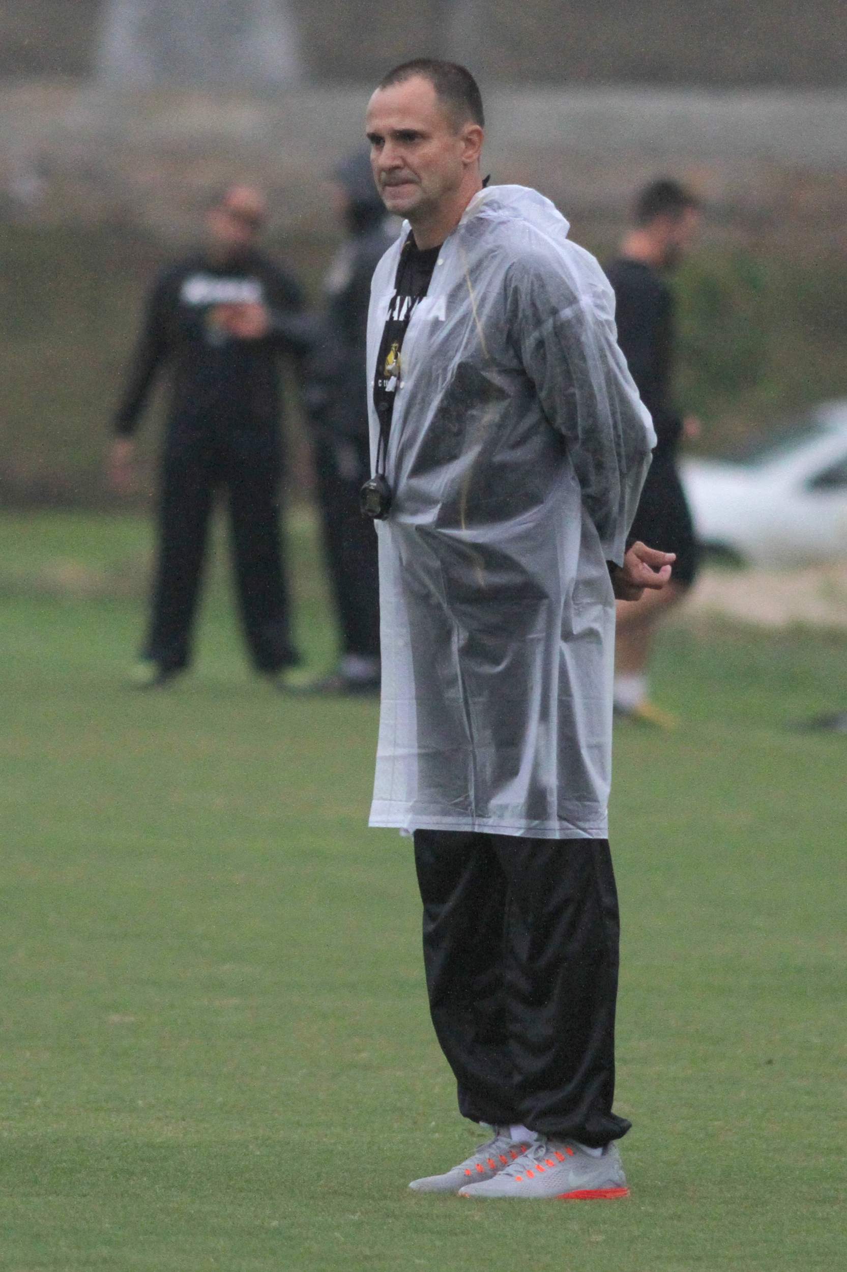 Wagner Lopes comanda primeiro treino no Criciúma