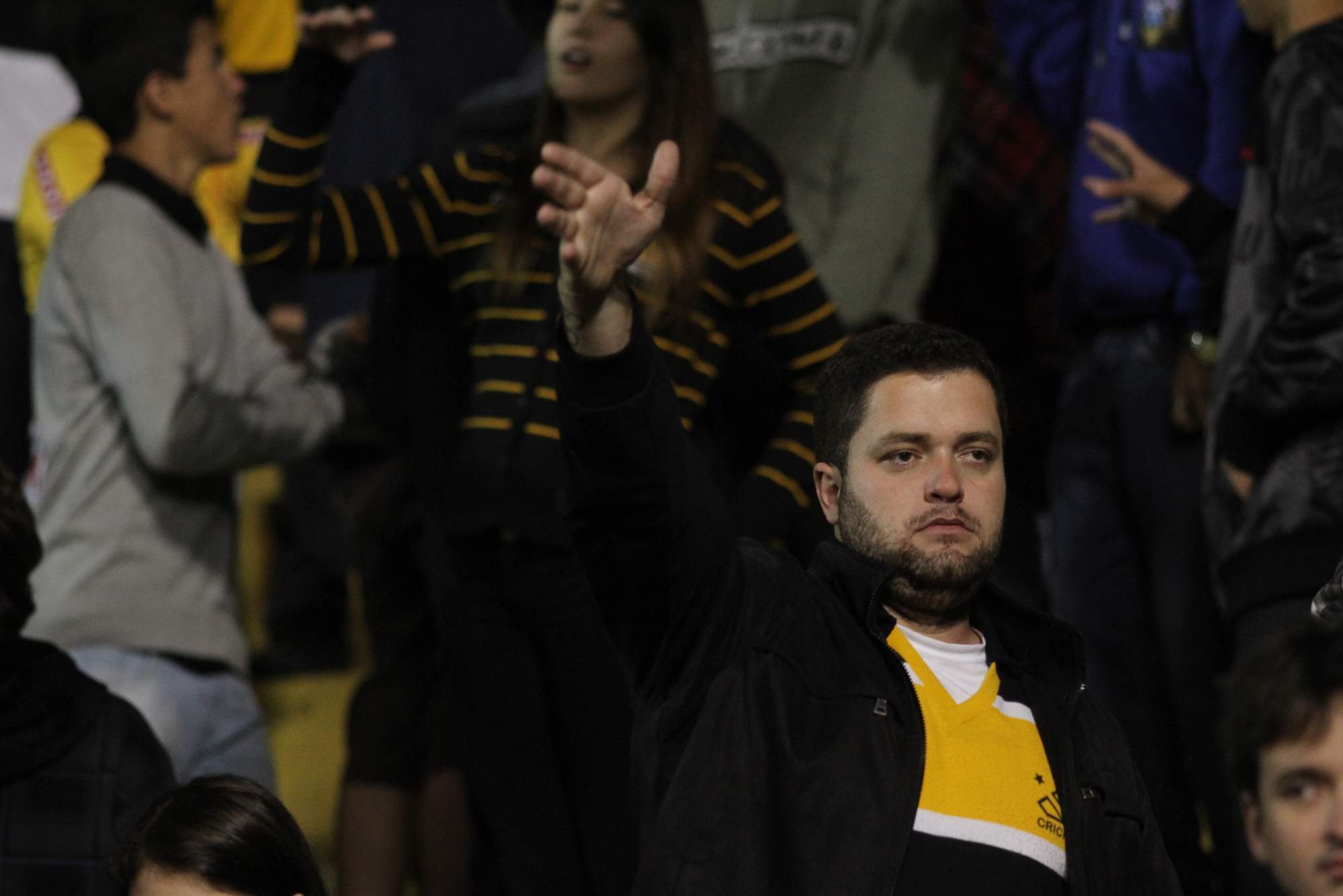 Torcida comemora nova vitória tricolor