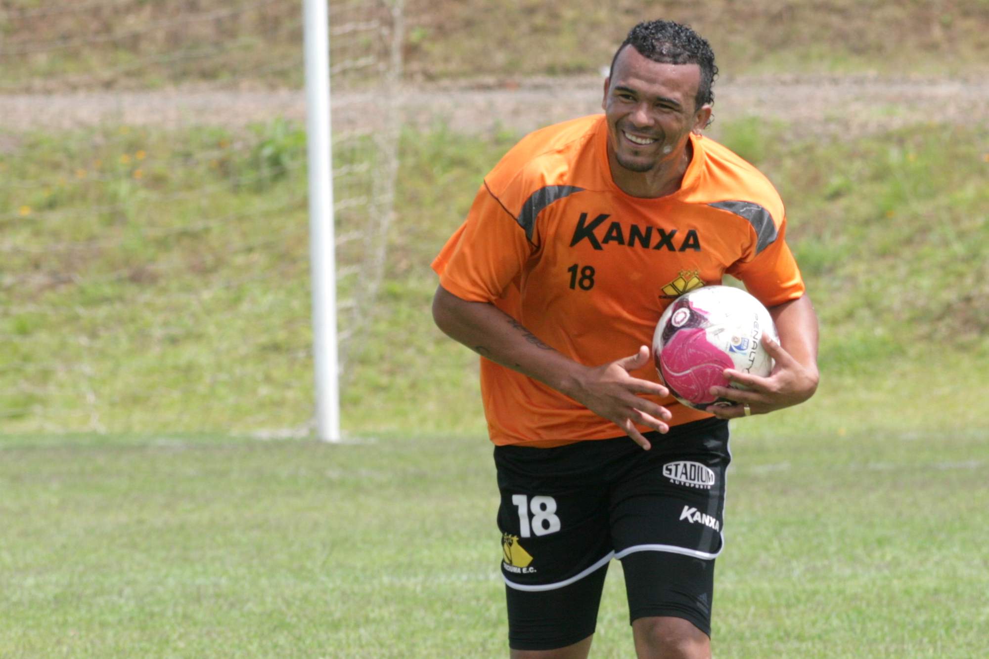 Criciúma encaminha acerto com Zé Carlos