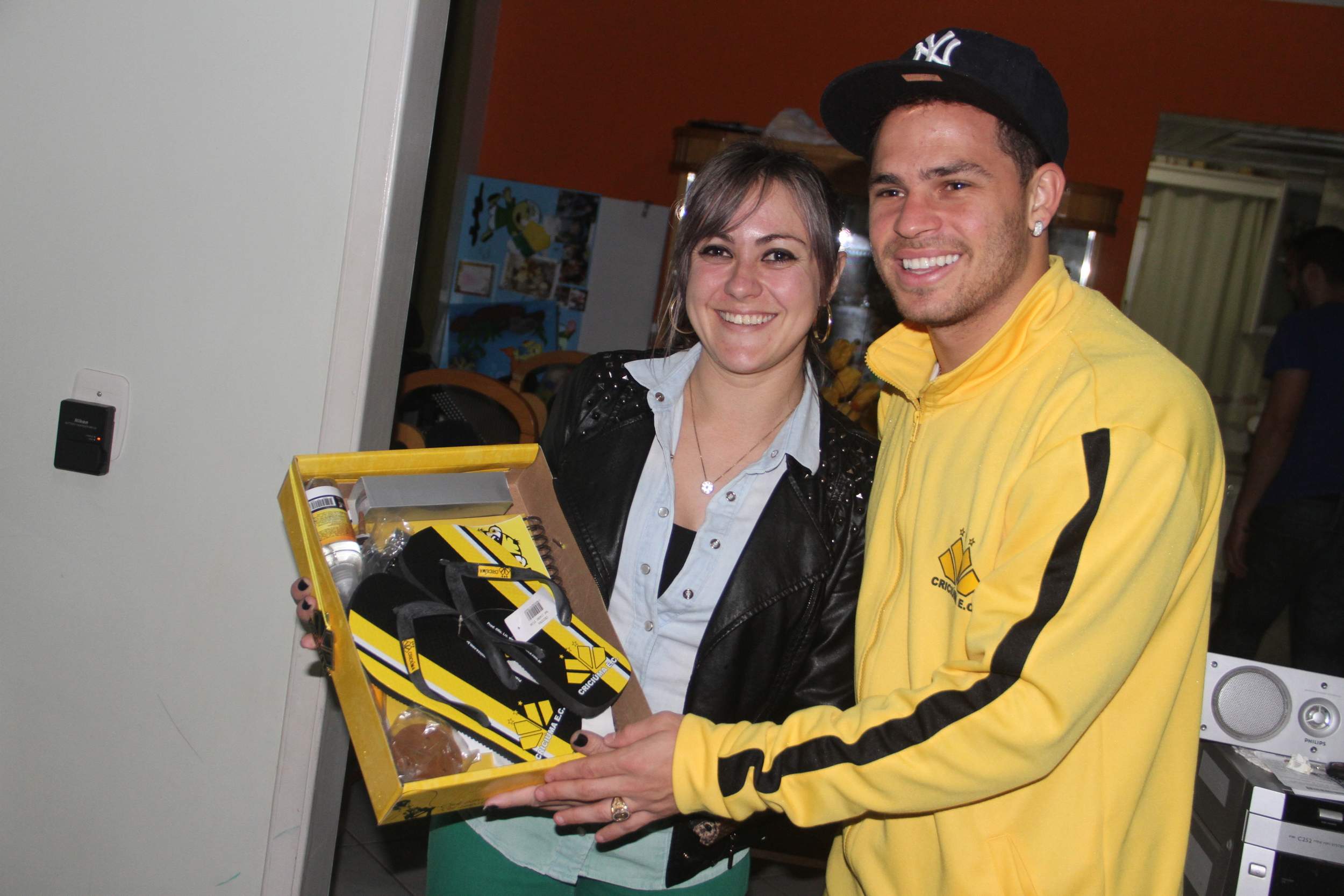 Tigre Maníacos surpreende torcedora