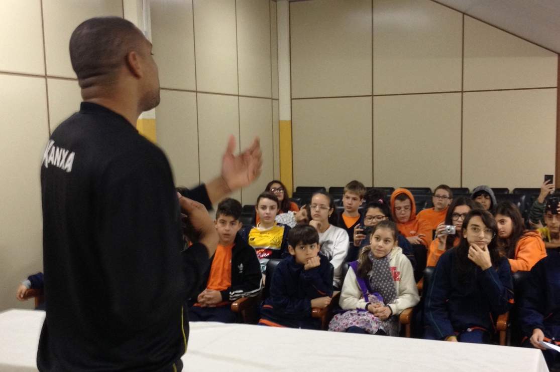 Alunos do Sesi visitam o HH