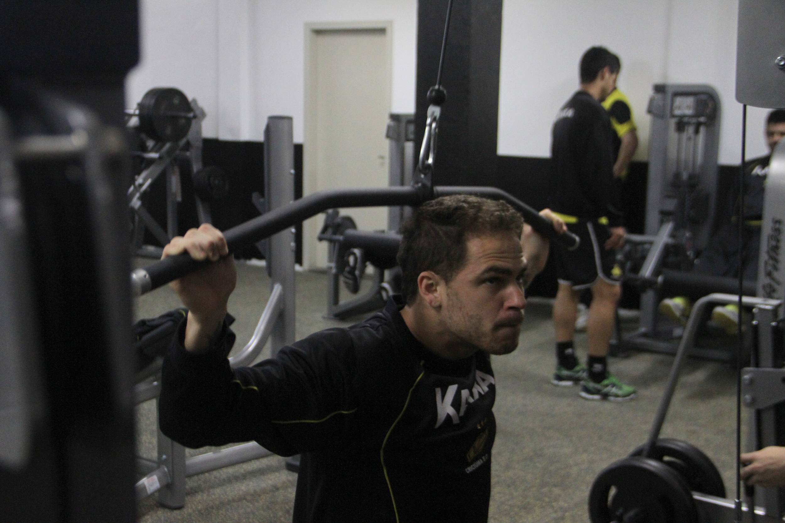 Jogadores treinam no Majestoso
