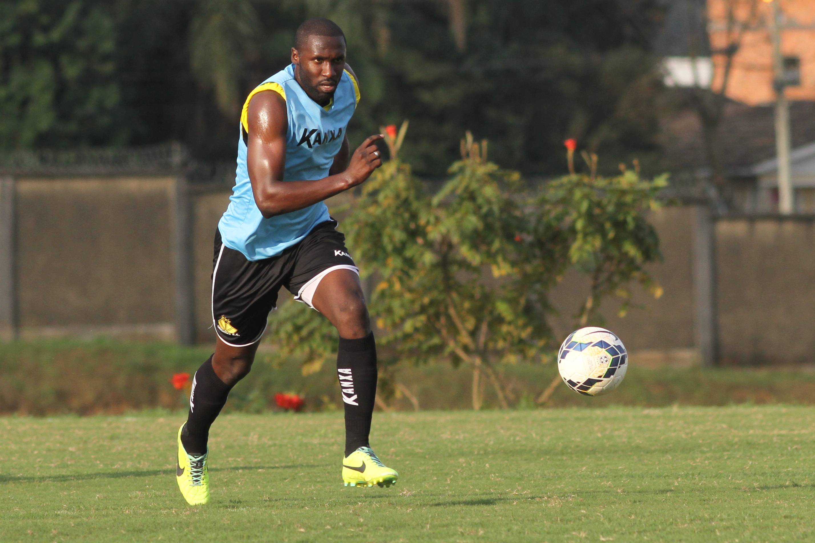 Tigre realiza treinamento coletivo