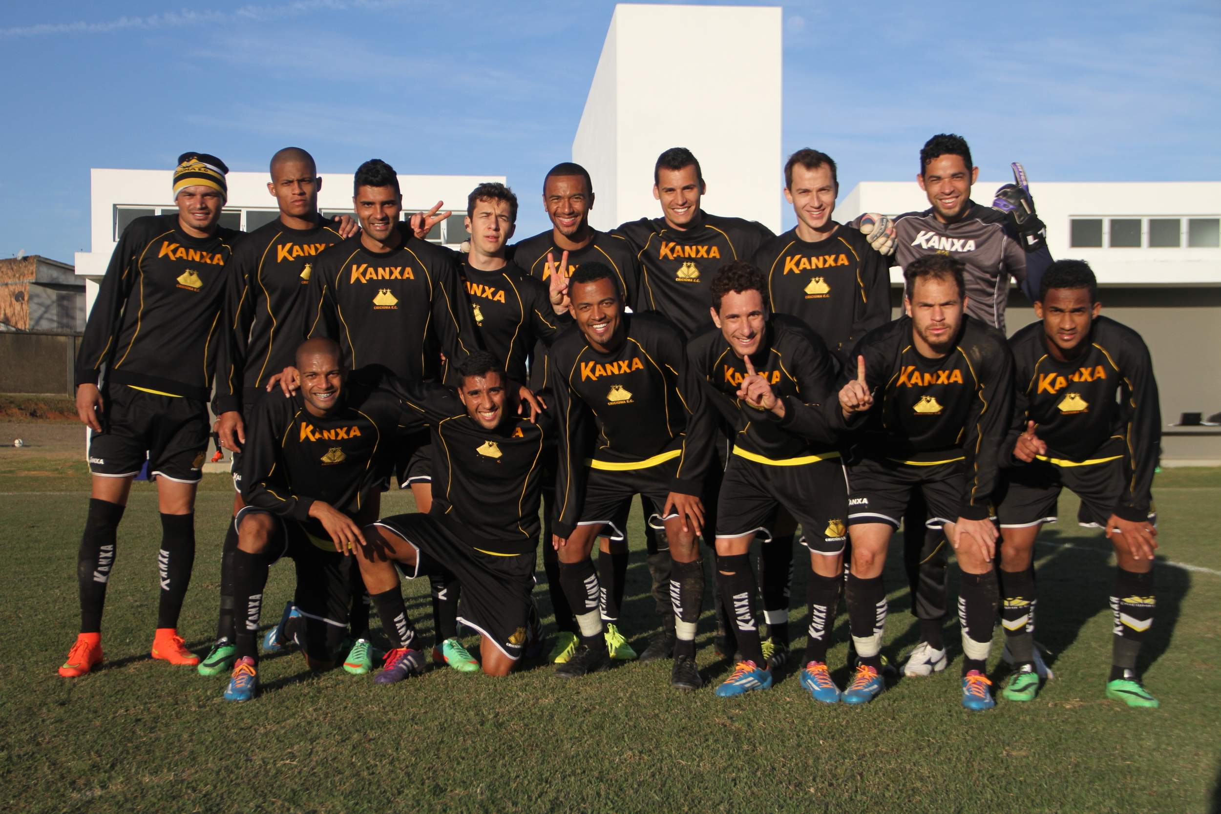 Criciúma joga contra o Cruzeiro
