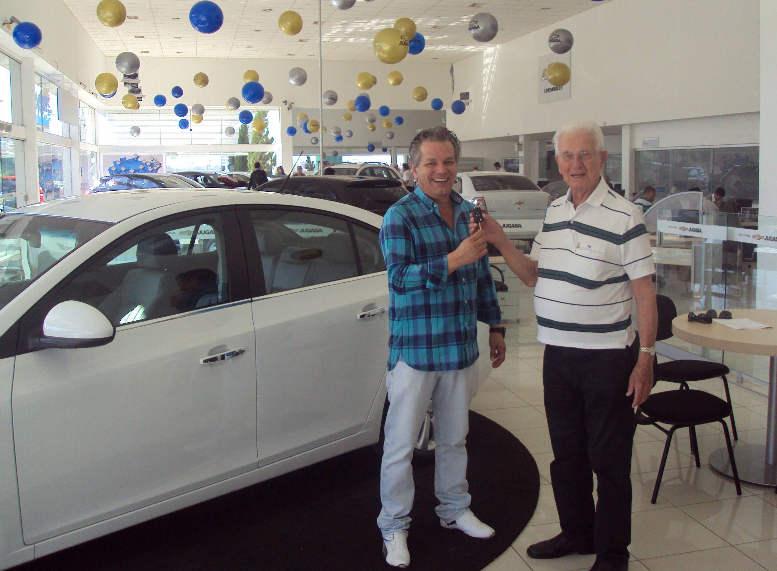 Criciúma recebe carro da CBF