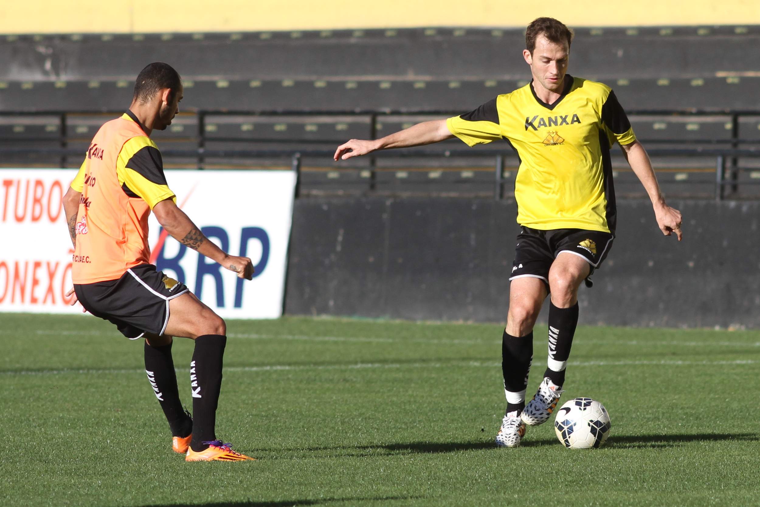 Tigre realiza treino tático no Majestoso