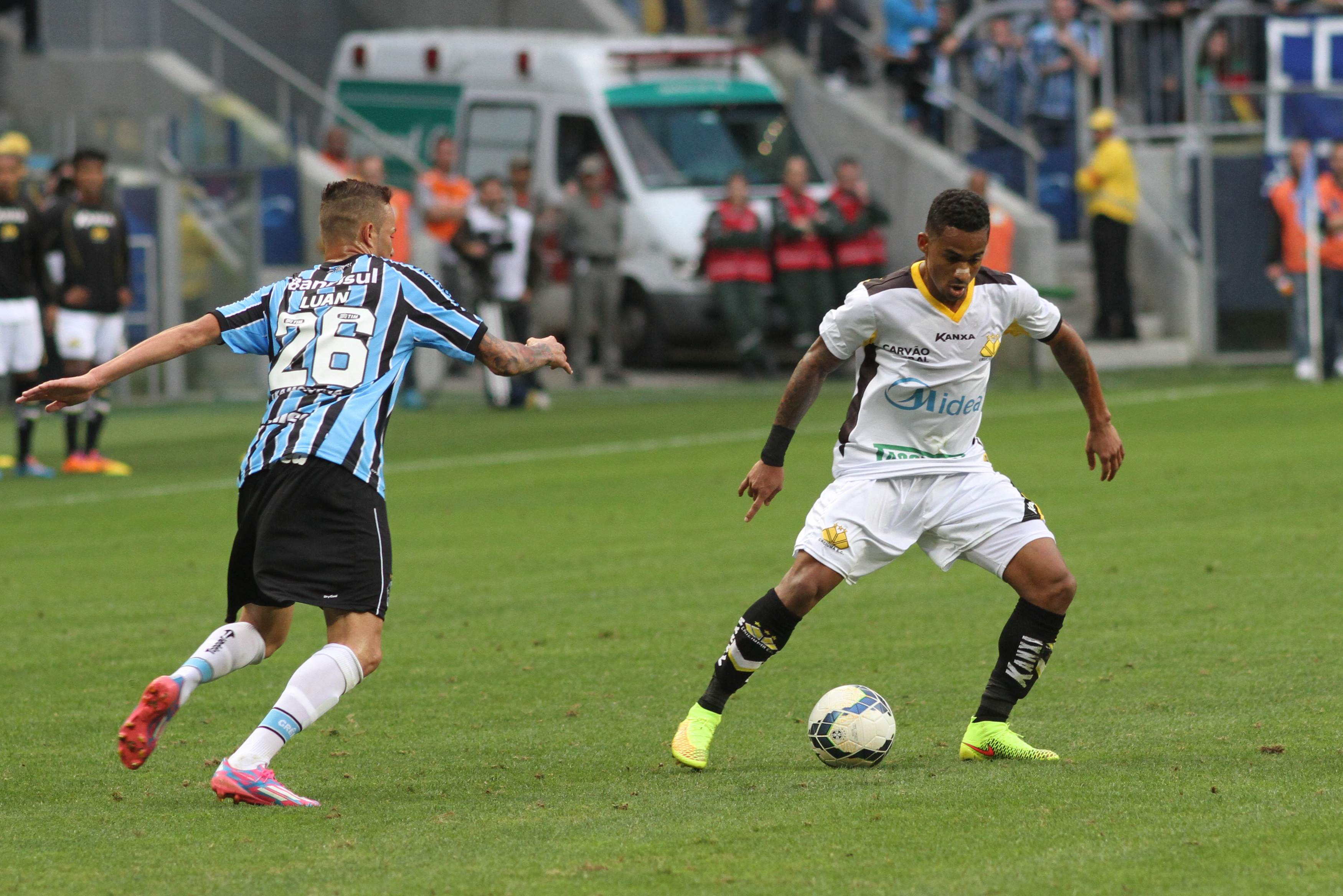Criciúma perde para o Grêmio