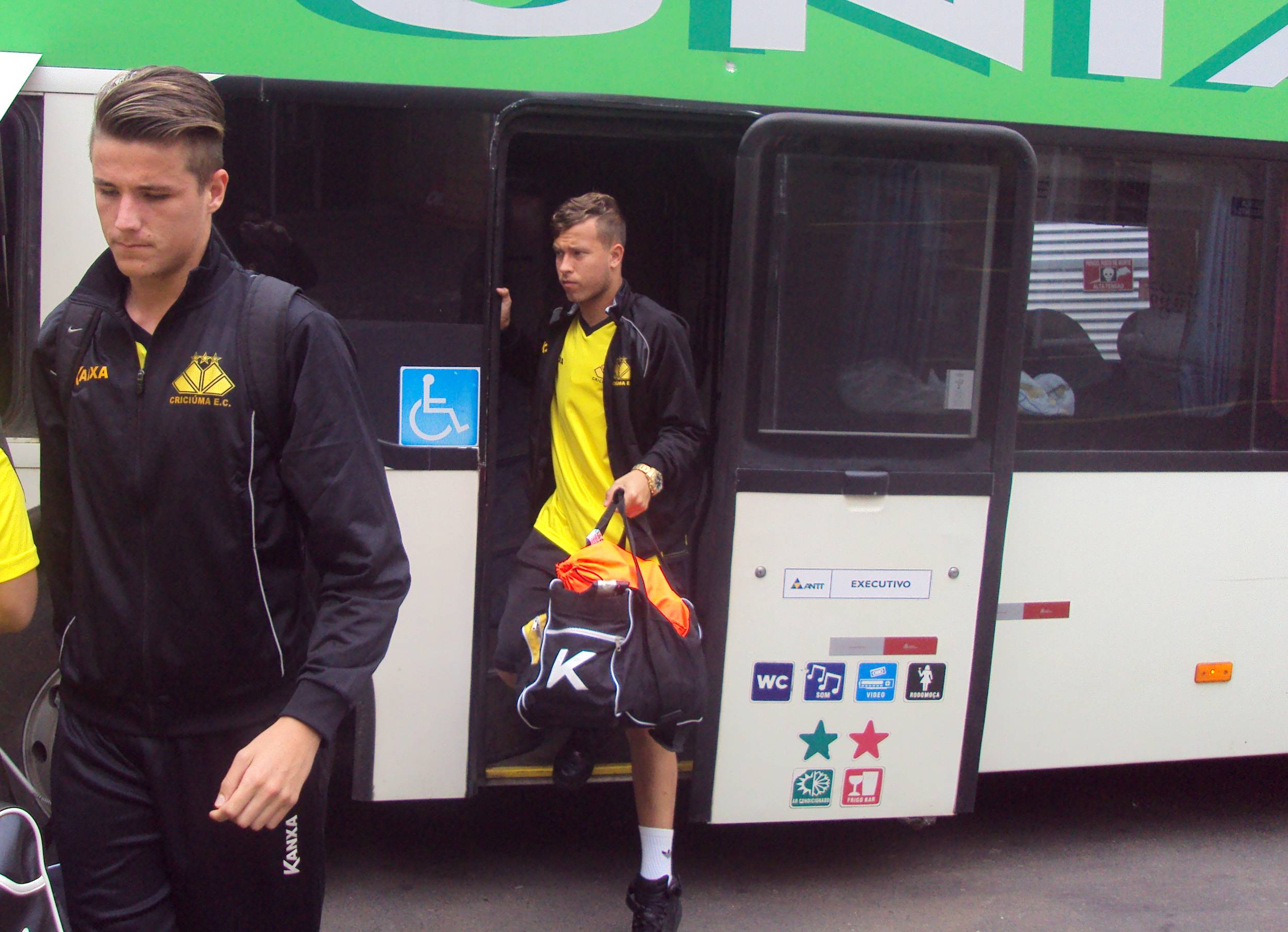 Luizinho exalta a campanha do Sub-20 na Taça BH