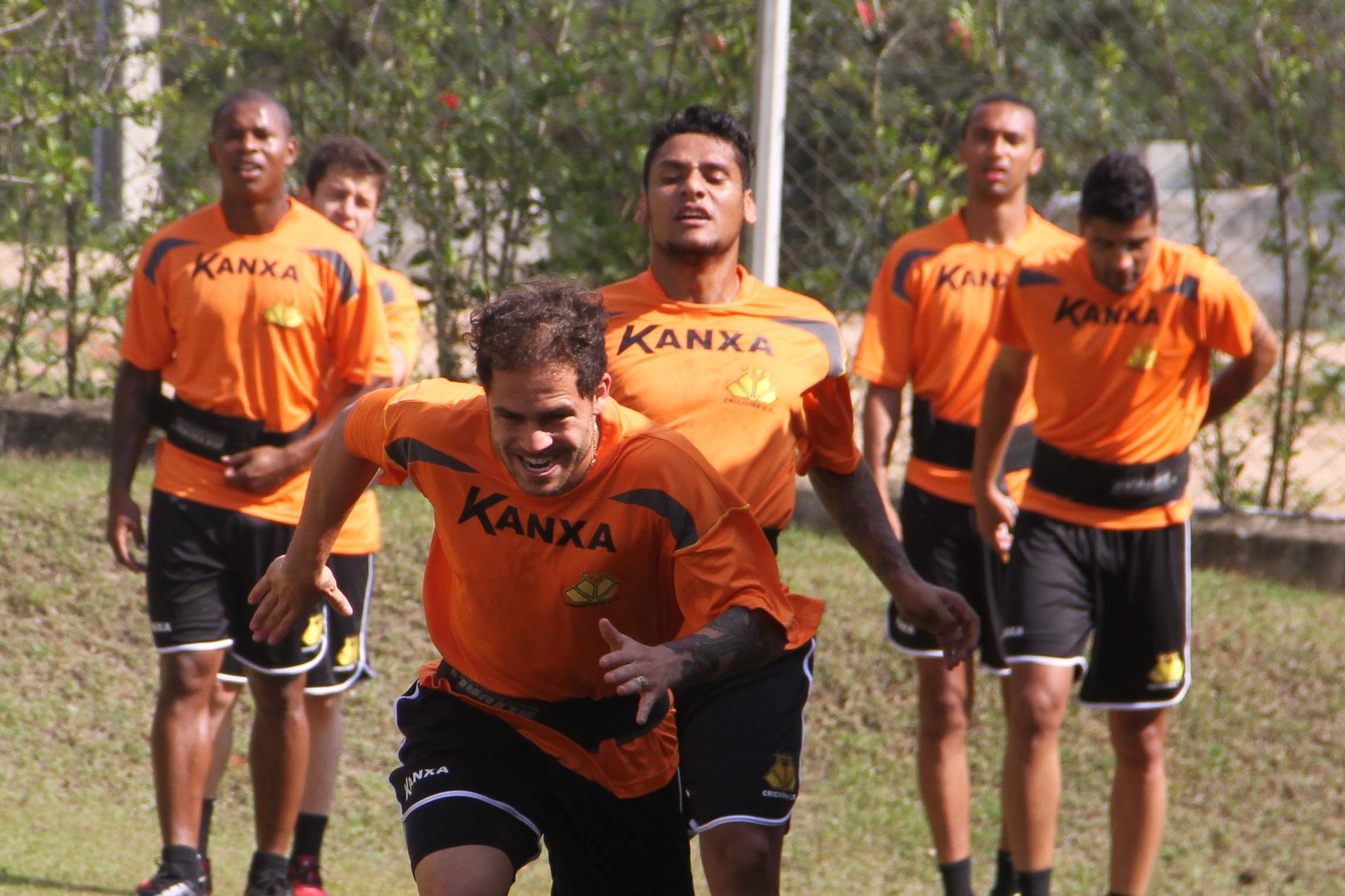 Criciúma faz trabalho de força em Sorocaba