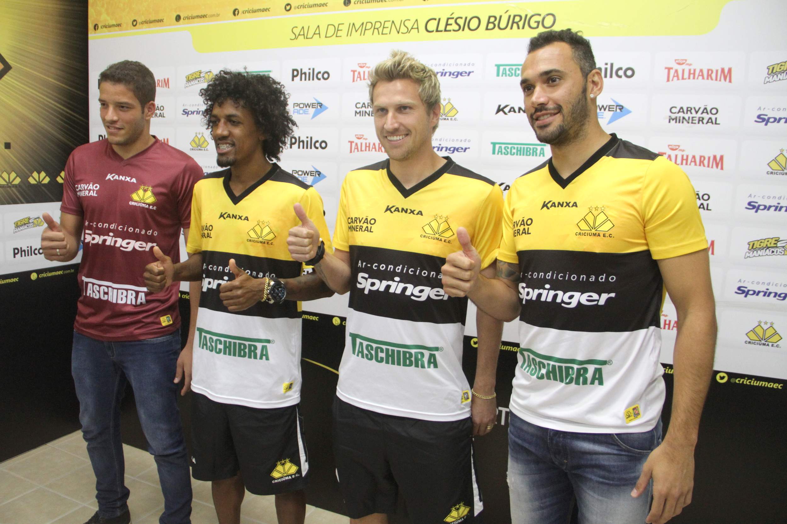 Criciúma apresenta novos contratados