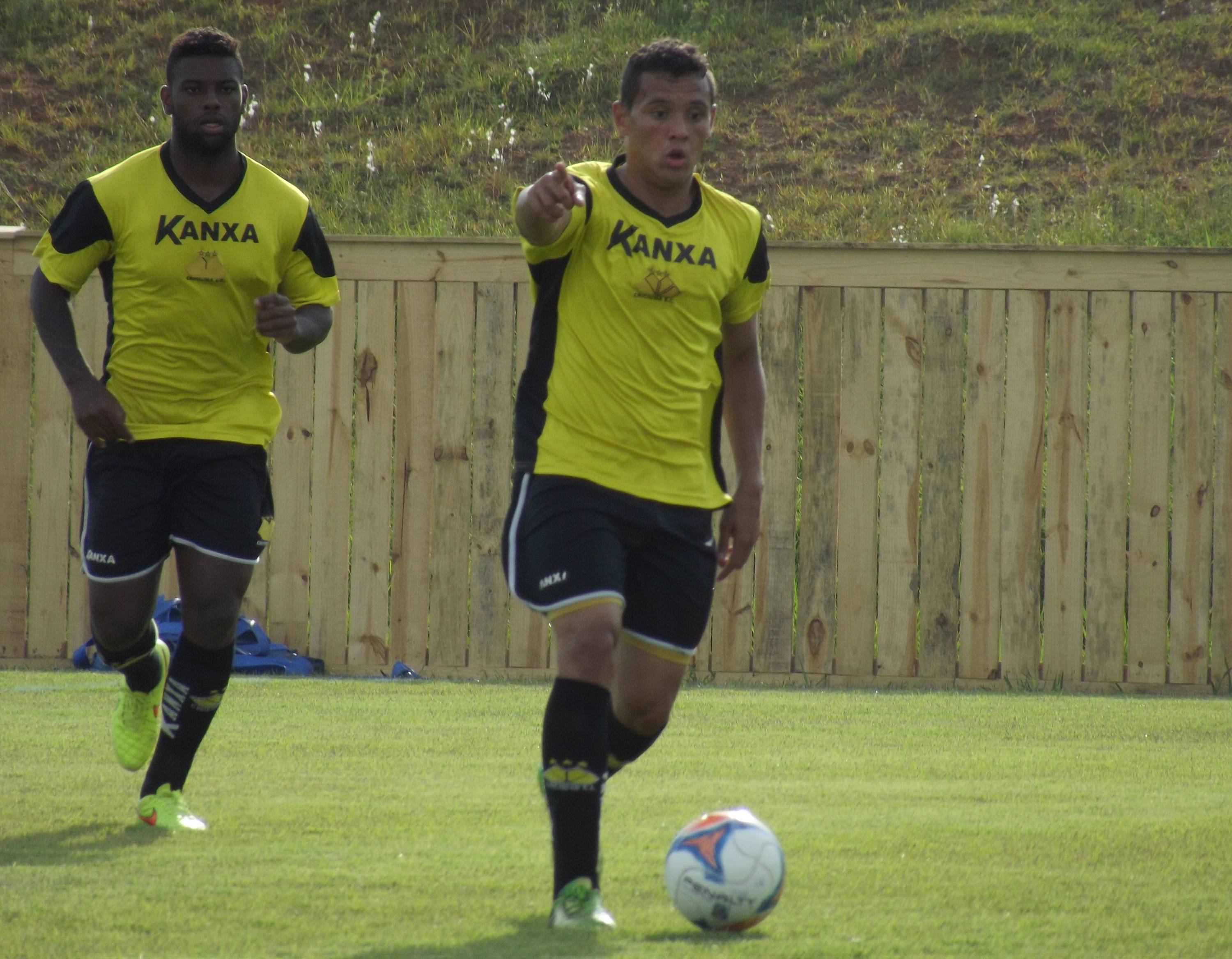 Júnior do Tigre goleia em jogo treino