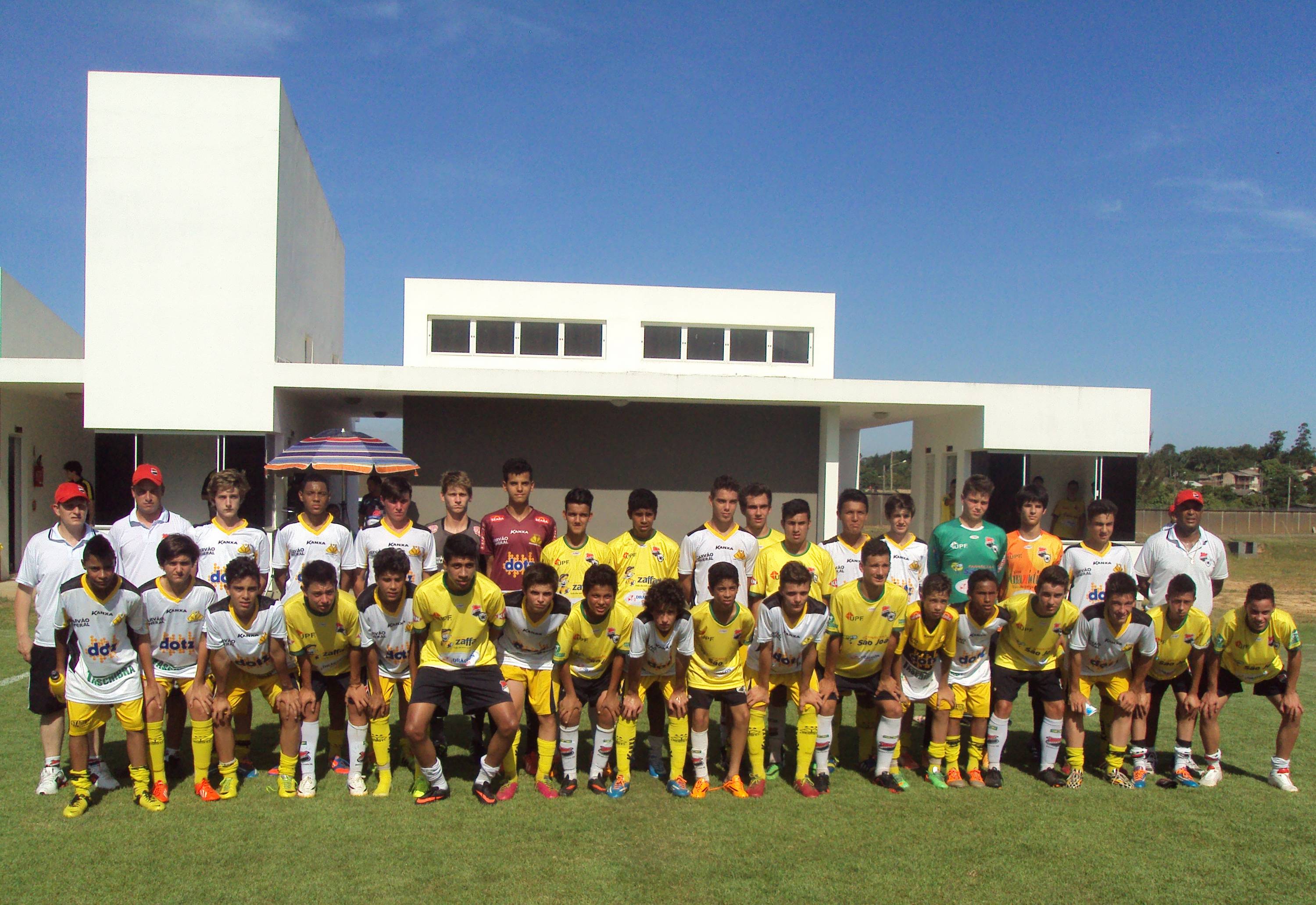 Infantil do Tigre vence o Vila Nova (RS)