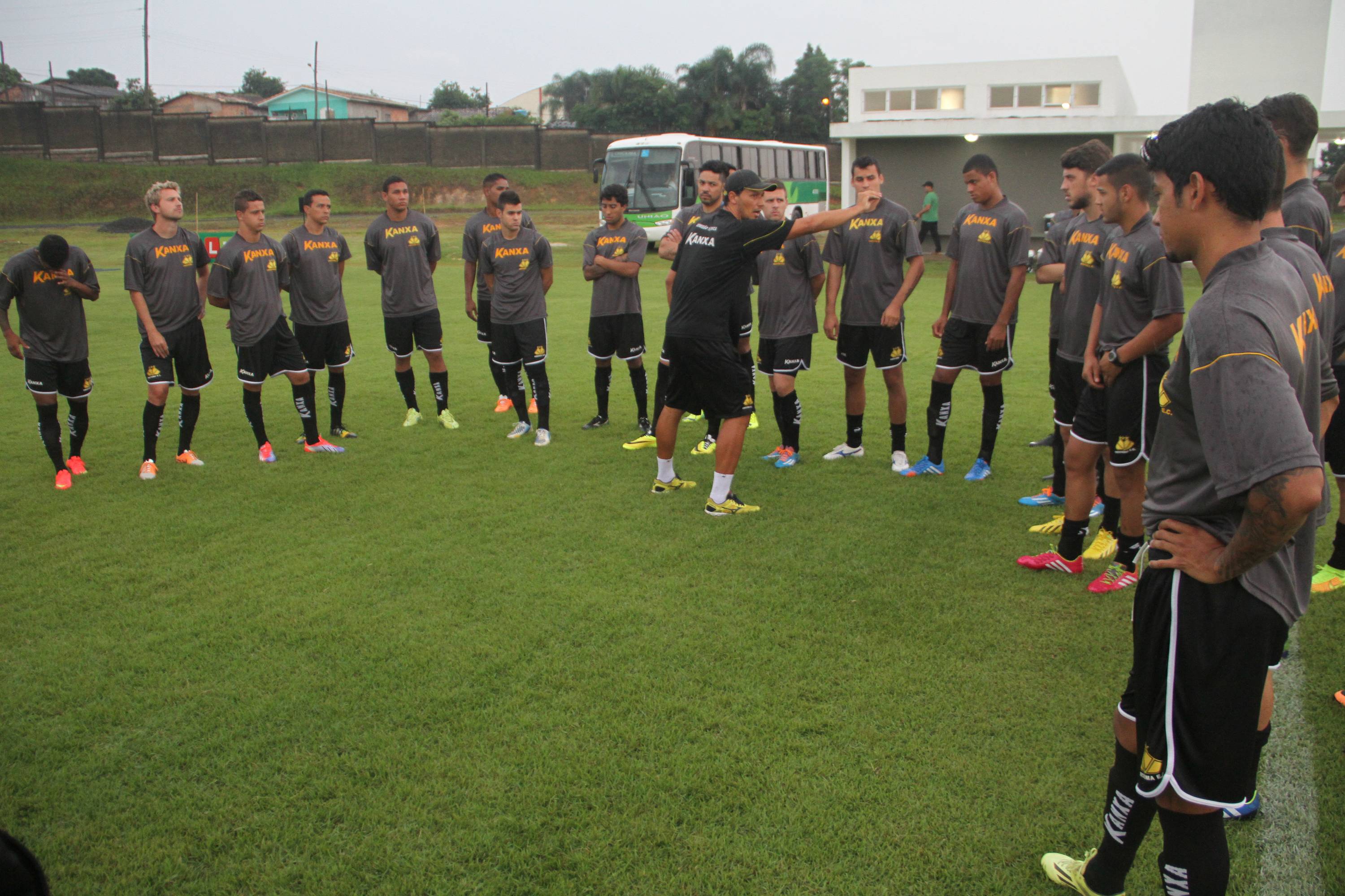 Tigre faz readaptação da parte física