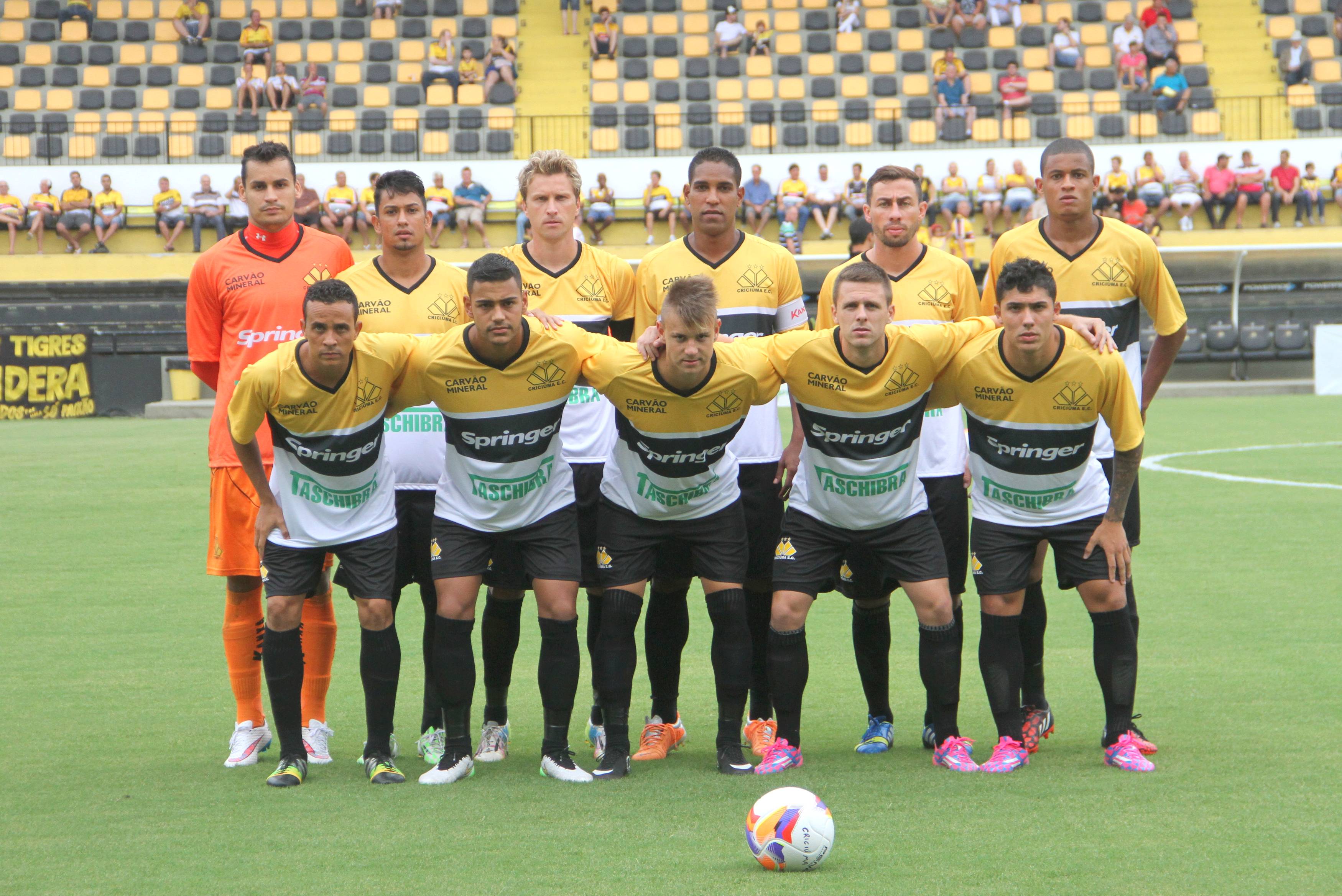 Vitória do Tigre conta com 13 atletas da base