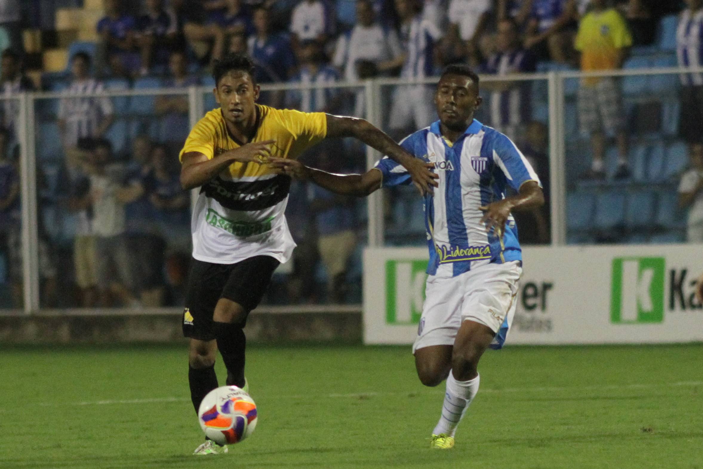 Criciúma empata com o Avaí na Ressacada