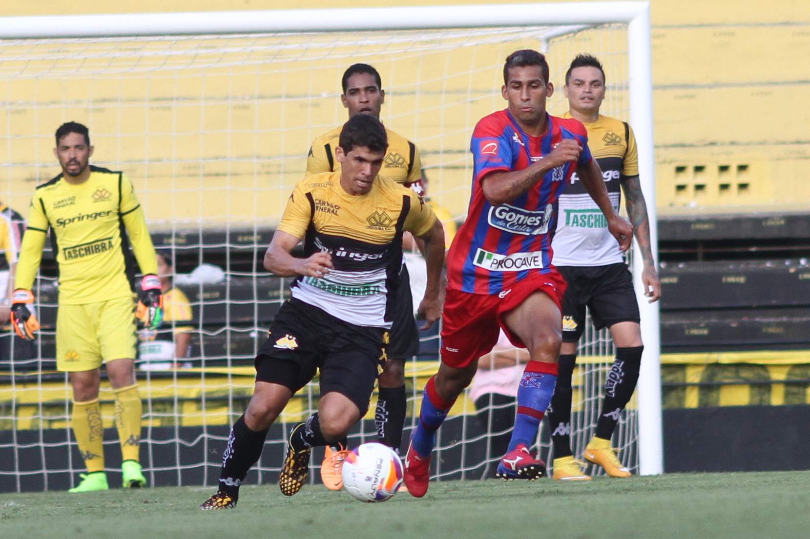 Tigre bate o Marcílio Dias 