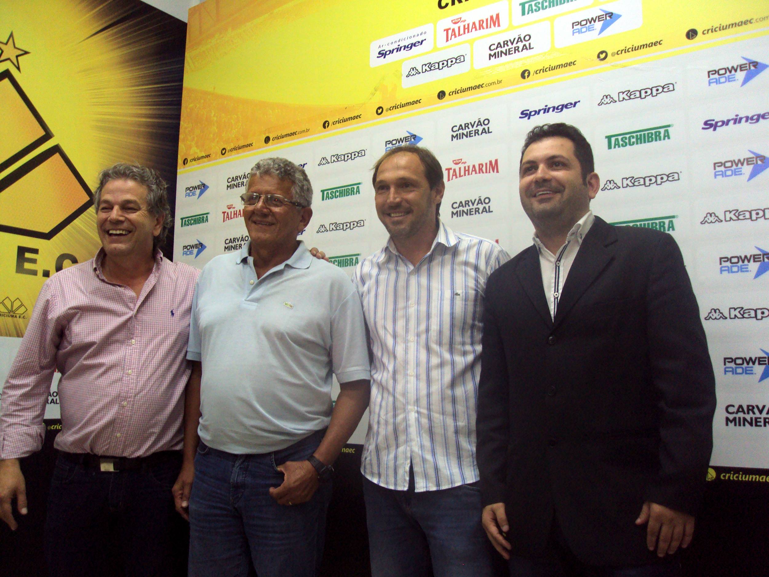 Tigre apresenta coordenador da Base e técnico do Sub-17