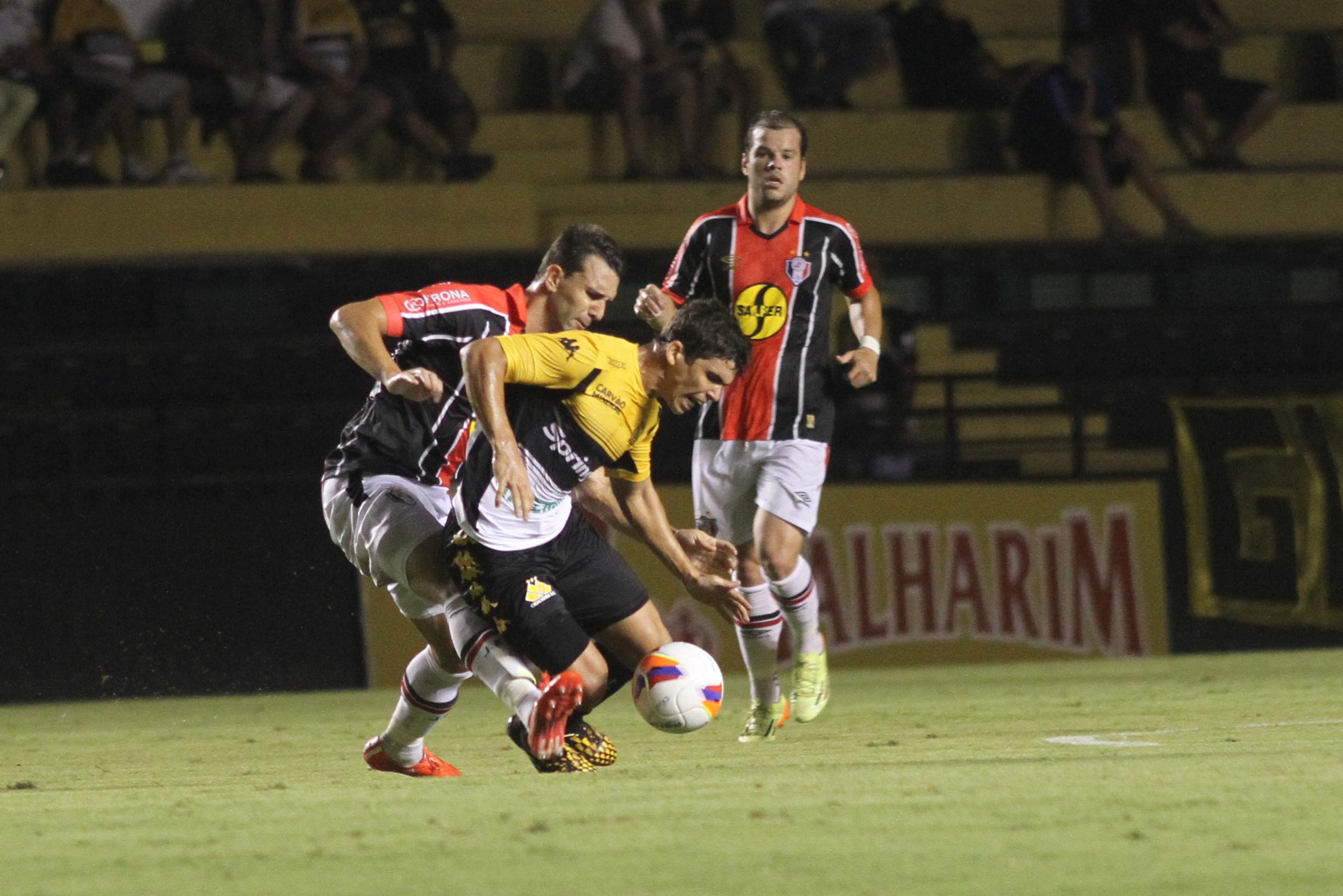 Criciúma perde para o Joinville