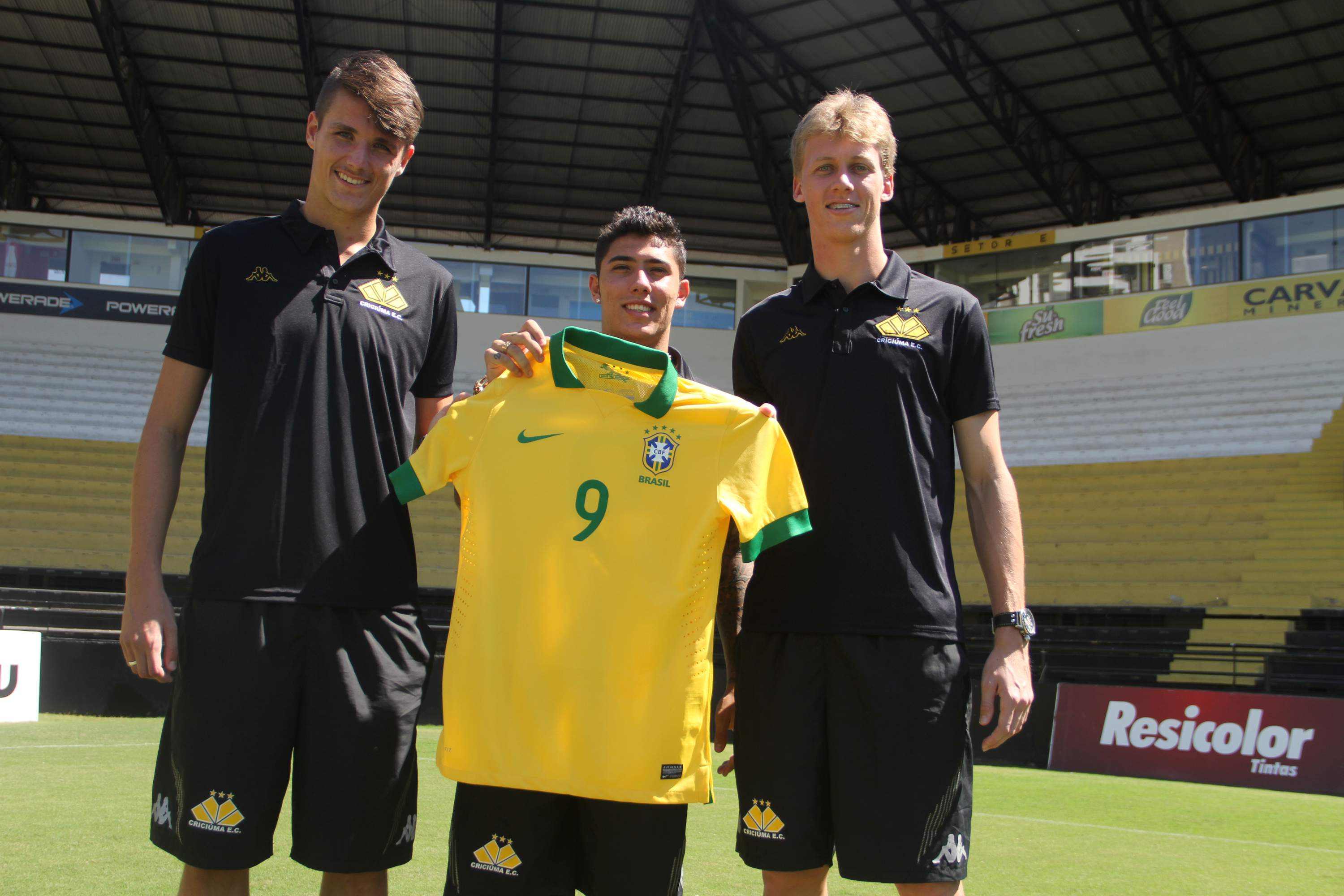 Seleção Sub-20 recebe atletas do Tigre