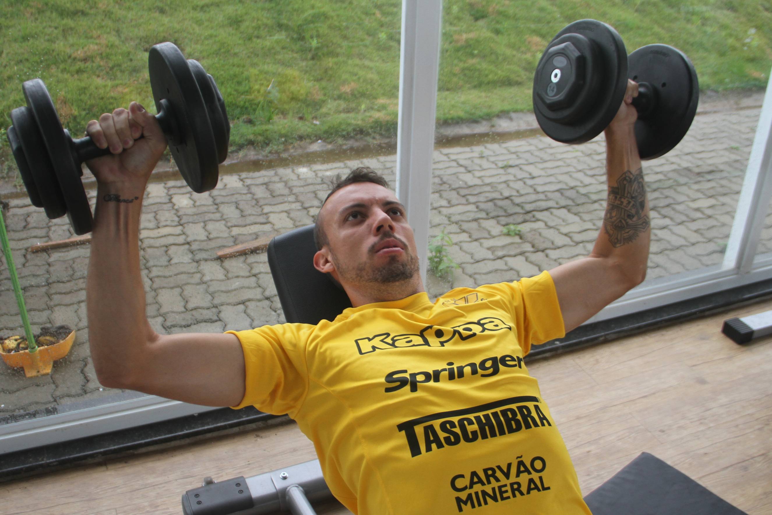 Tigre realiza atividade de força em Sorocaba