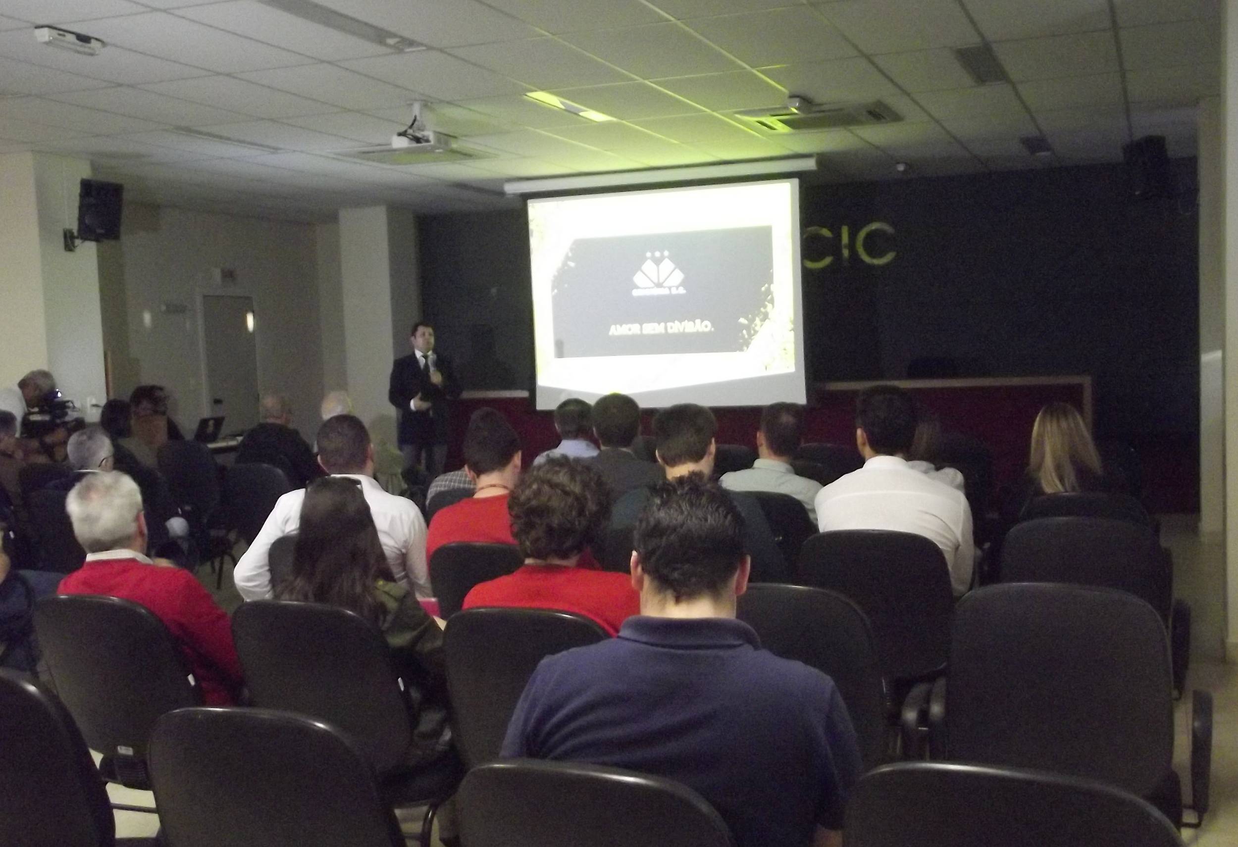 Criciúma apresenta nova campanha institucional