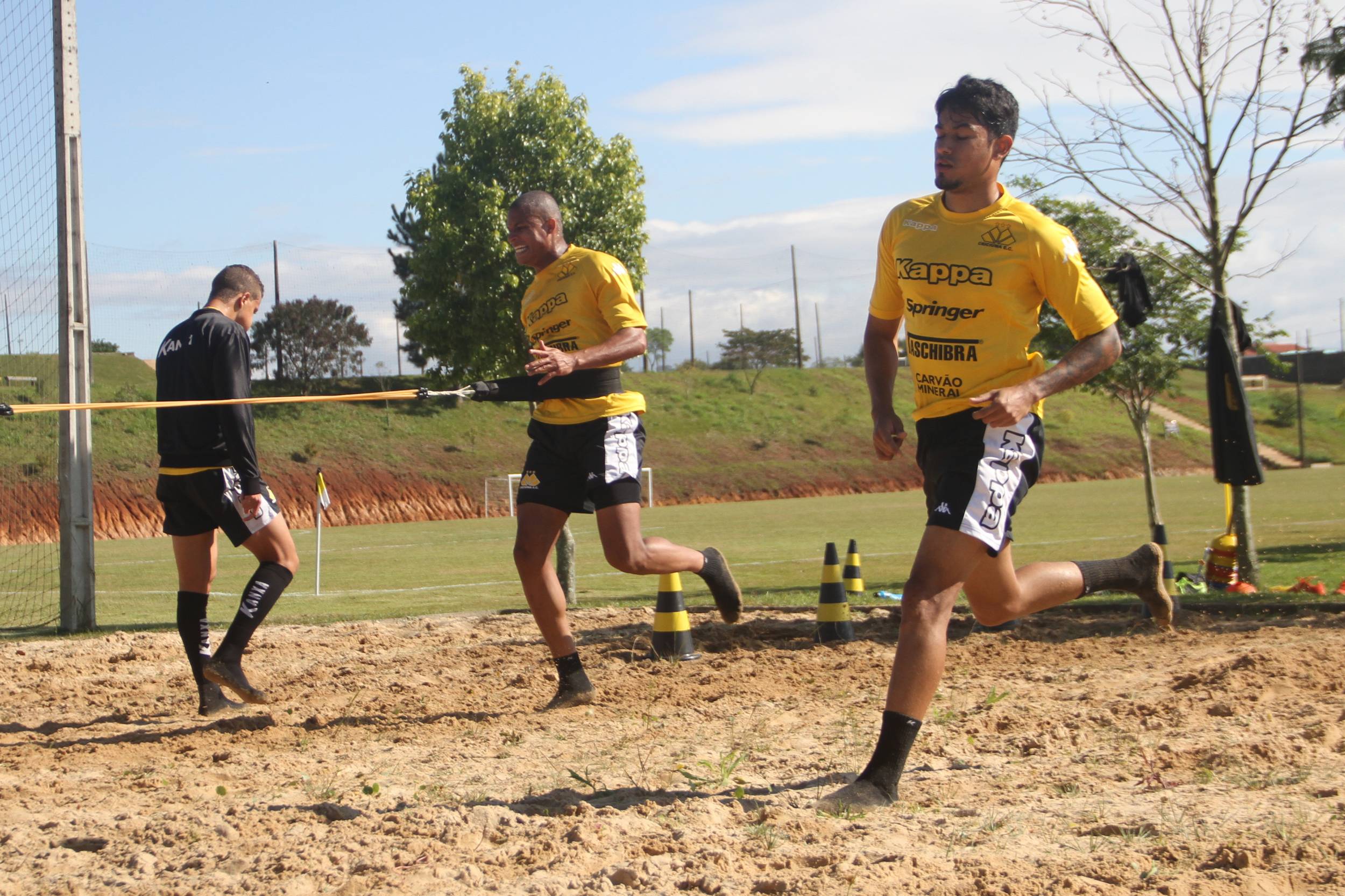 Criciúma inicia semana com trabalho de força