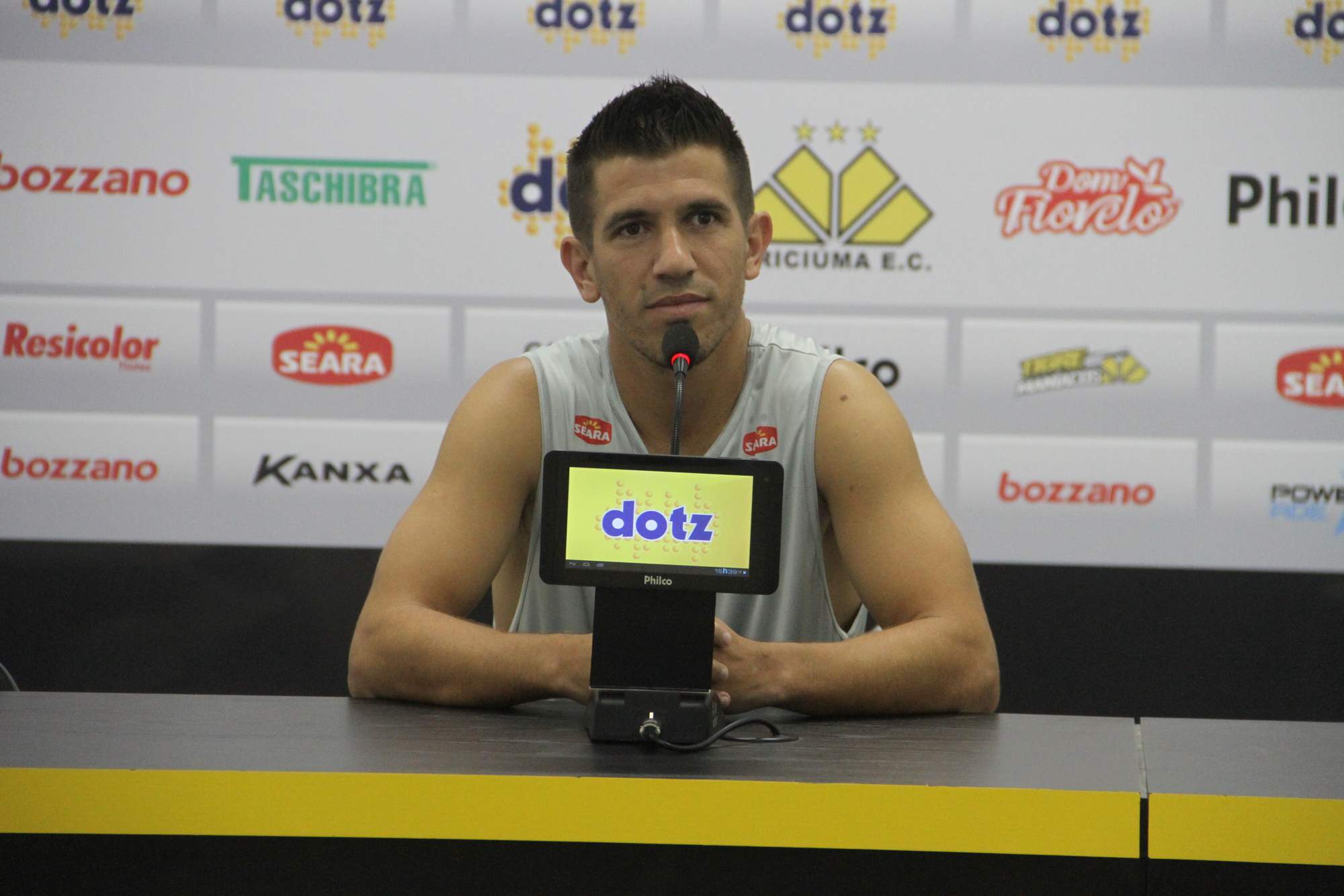 Ricardinho quer fazer história no Criciúma