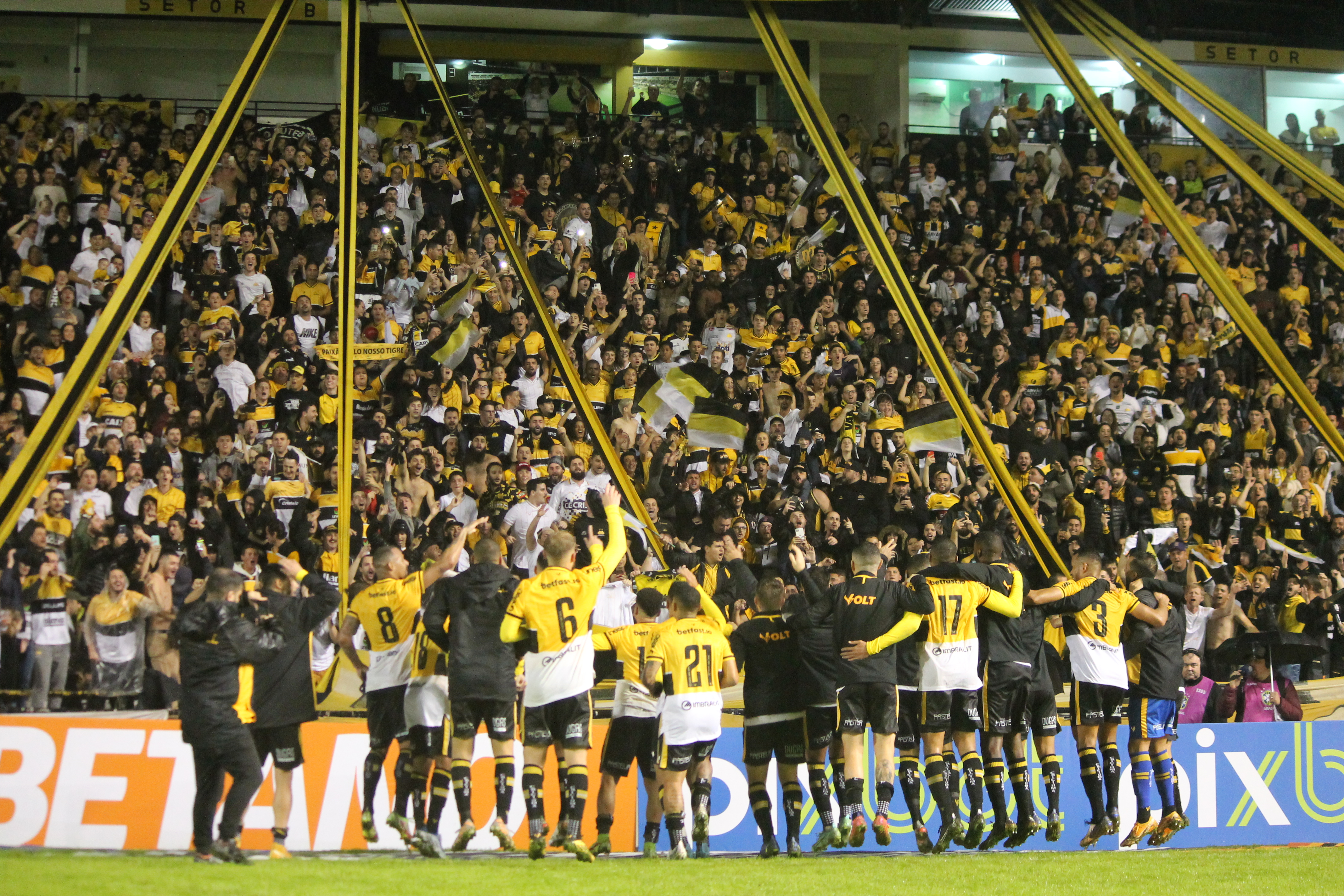 Fotos Criciúma x Sampaio Corrêa 07/06