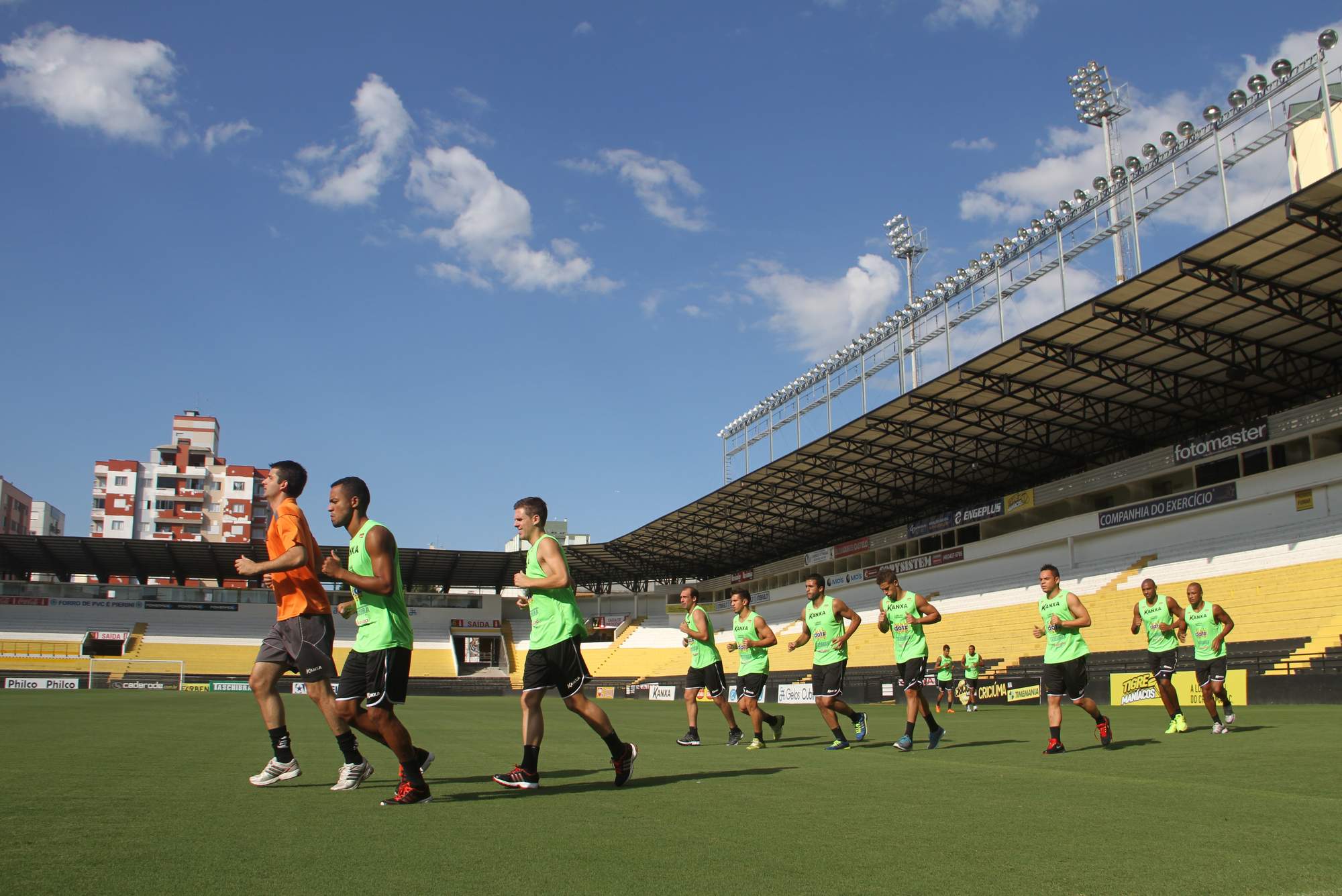 Treino de força na reapresentação do elenco