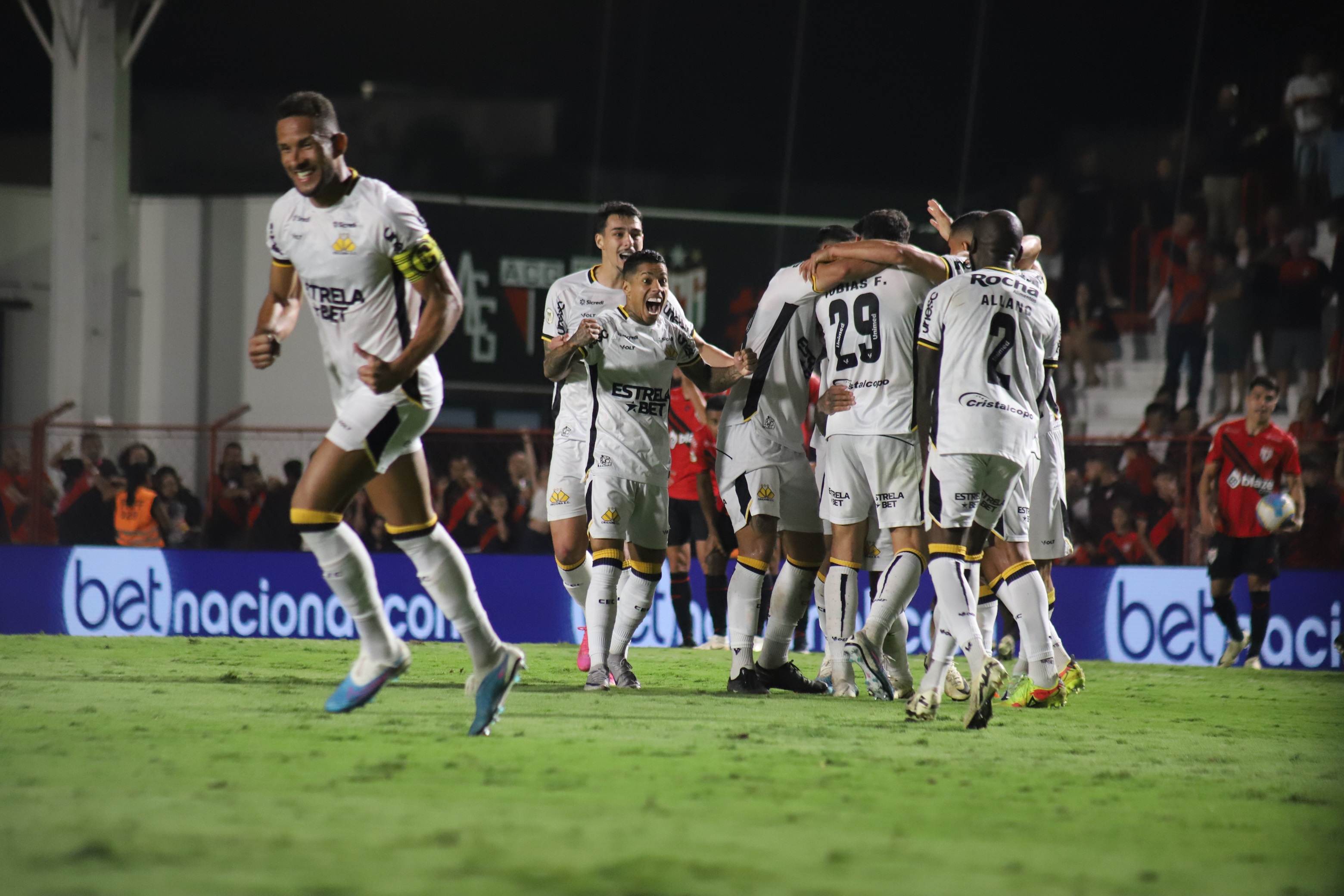 Fotos Atlético Goianiense x Criciúma